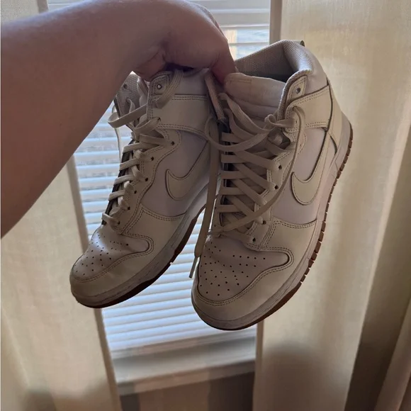 Nike Dunk High Sail Gum Sneakers - Picture 4 of 6